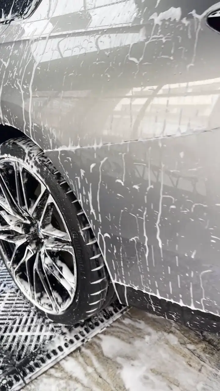 Wheel cleaning