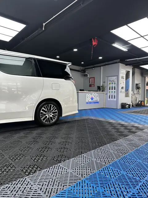 White Toyota Alphard after a KOYA wash